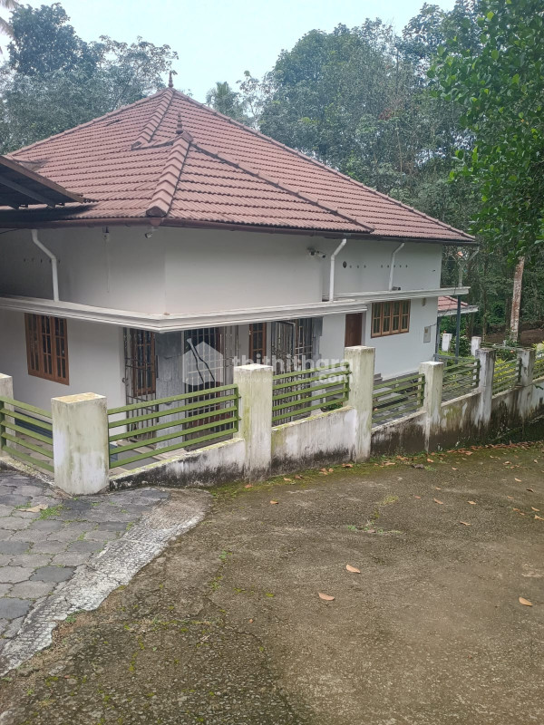 4BHK Independent  House for Sale in Changanassery, Kottayam