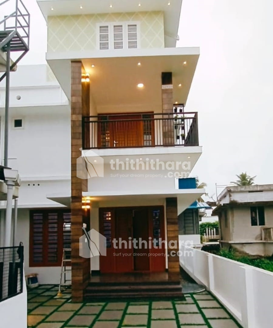 3 BHK INDEPENDANT HOUSE FOR SALE NEAR INFOPARK KAKKANAD