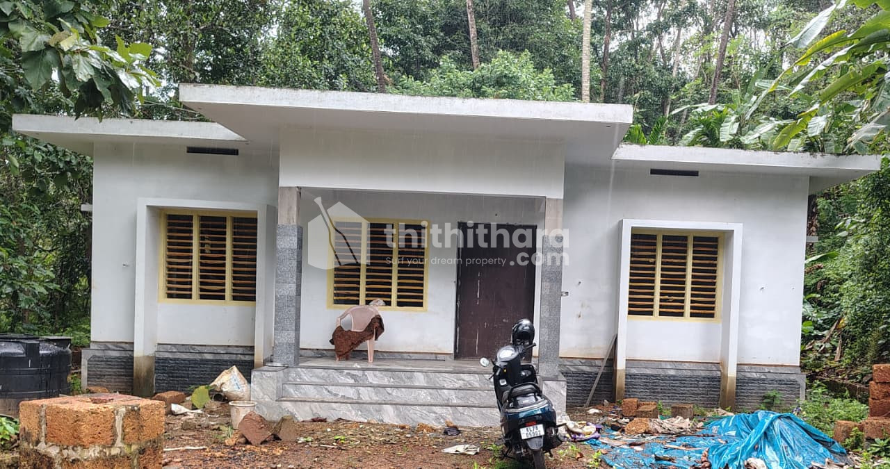 3BHK Independent  House available for Sale in Peravoor, Kannur