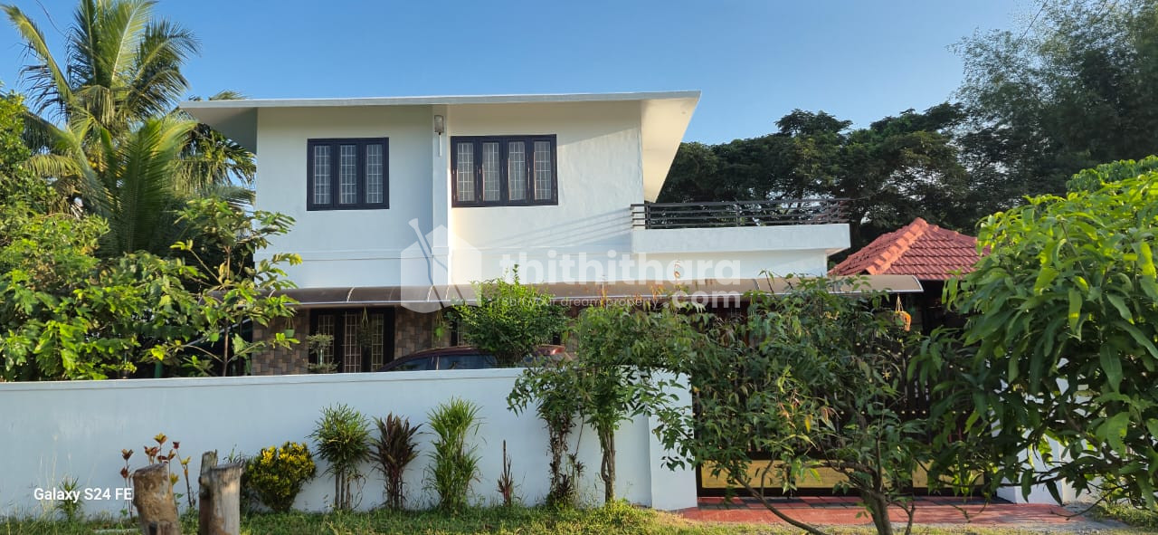 3BHK Independent  House available for Sale in Yakkara Palakkad