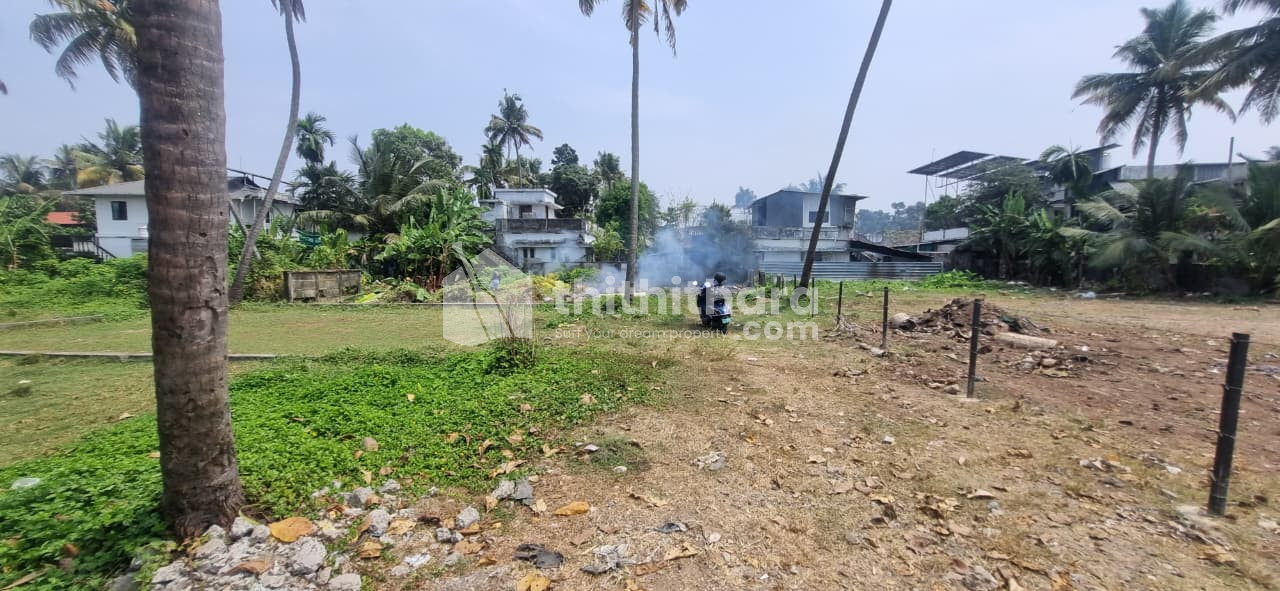 Residential Land available for Sale in Njarakal, Vypen, Ernakulam
