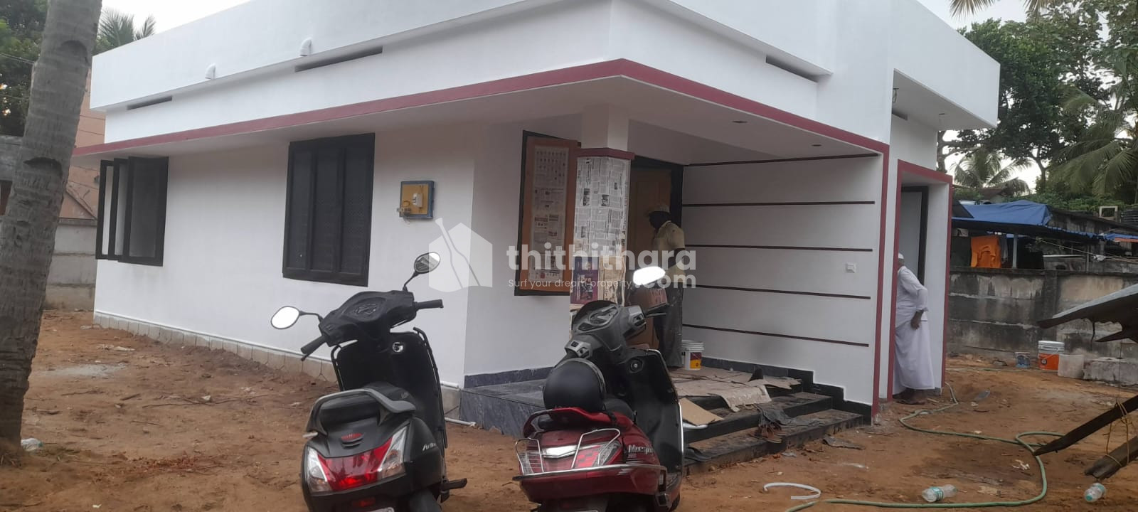 5 cent 2 bed room 1bathroom living and daining