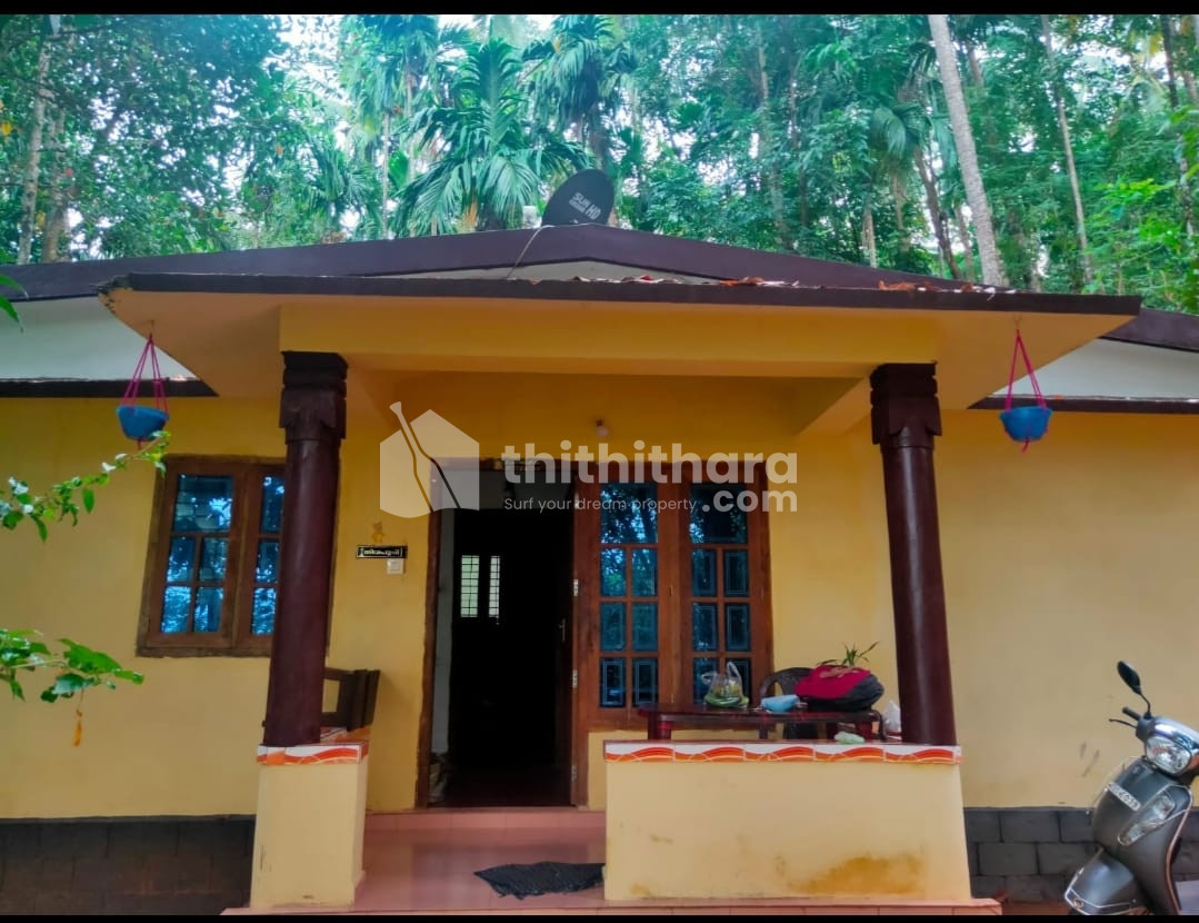2BHK House Foe Sale In Balusseri Kozhikode 