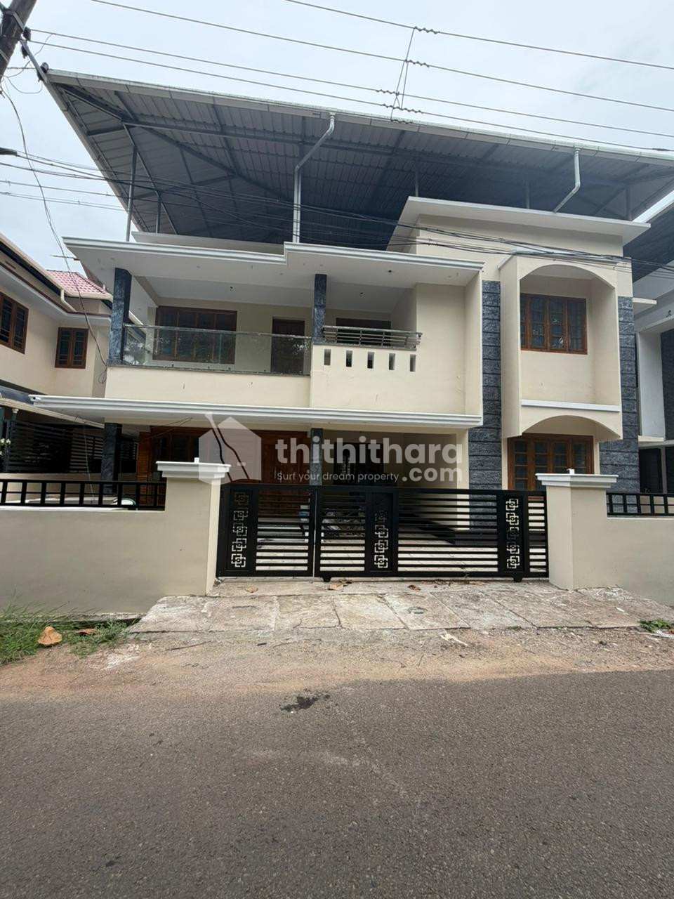  4BHK House For Sale In Kuttoor Thrissur