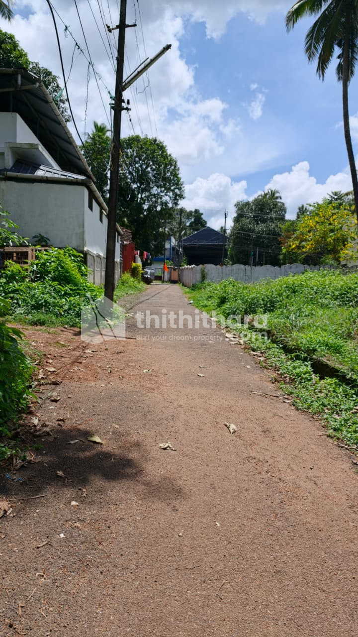 Land For Sale In Chelakkottukkara Thrissur