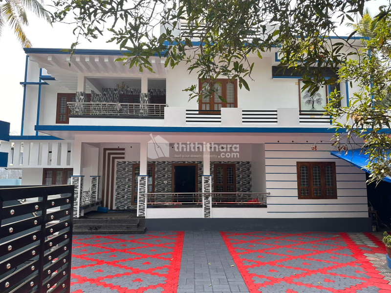 ചേർത്തല മുഹമ്മയിൽ 33 സെന്റ് സ്ഥലവും 3000sqft ഇരുനില വീടും വിൽപ്പനക്ക്