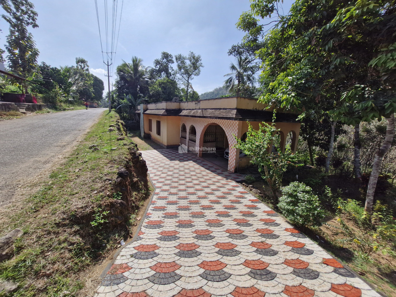 House for Sale in Adoor,Pathanamthitta
