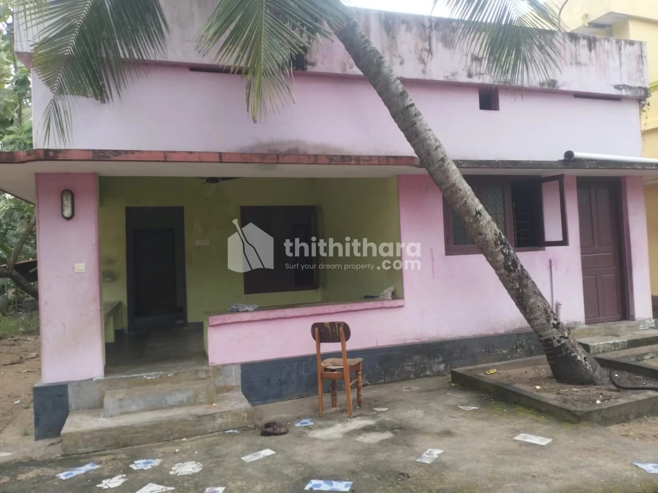 തിരുവനന്തപുരം, തുമ്പ രാജീവ് ഗാന്ധി നഗറിൽ 5സെന്റ് വസ്തുവും പഴയ വീടും 