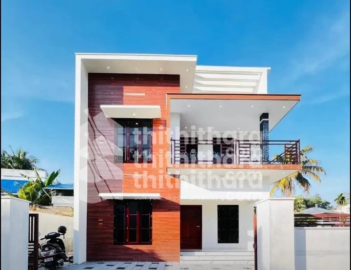 തിരുവനന്തപുരം പേയാട് തച്ചൊട്ടുകാവ് മെയിൻ റോഡിൽ 5 BHK വീട് 77ലക്ഷം 