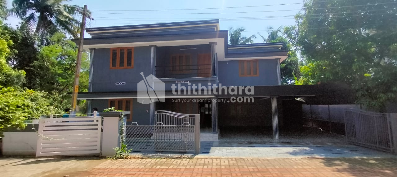 4 BHK House for Sale in Punkunnam, Thrissur