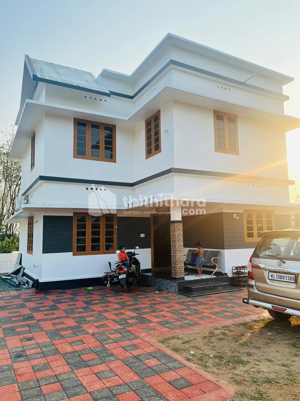 Residential house for sale in perumbillichira karuka Idukki