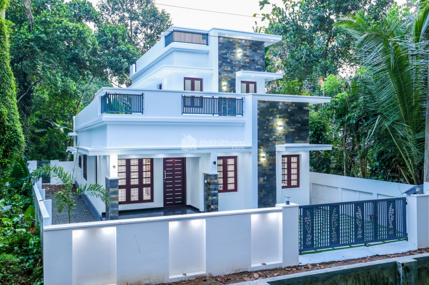 Fully Furnished New House For Sale at Aluva Ernakulam