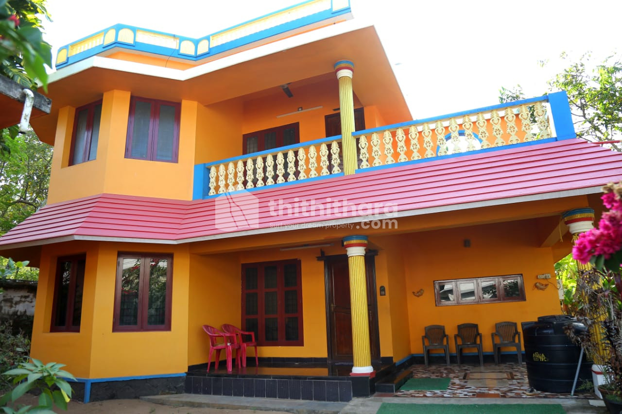 House for Sale in Mannam, Ernakulam