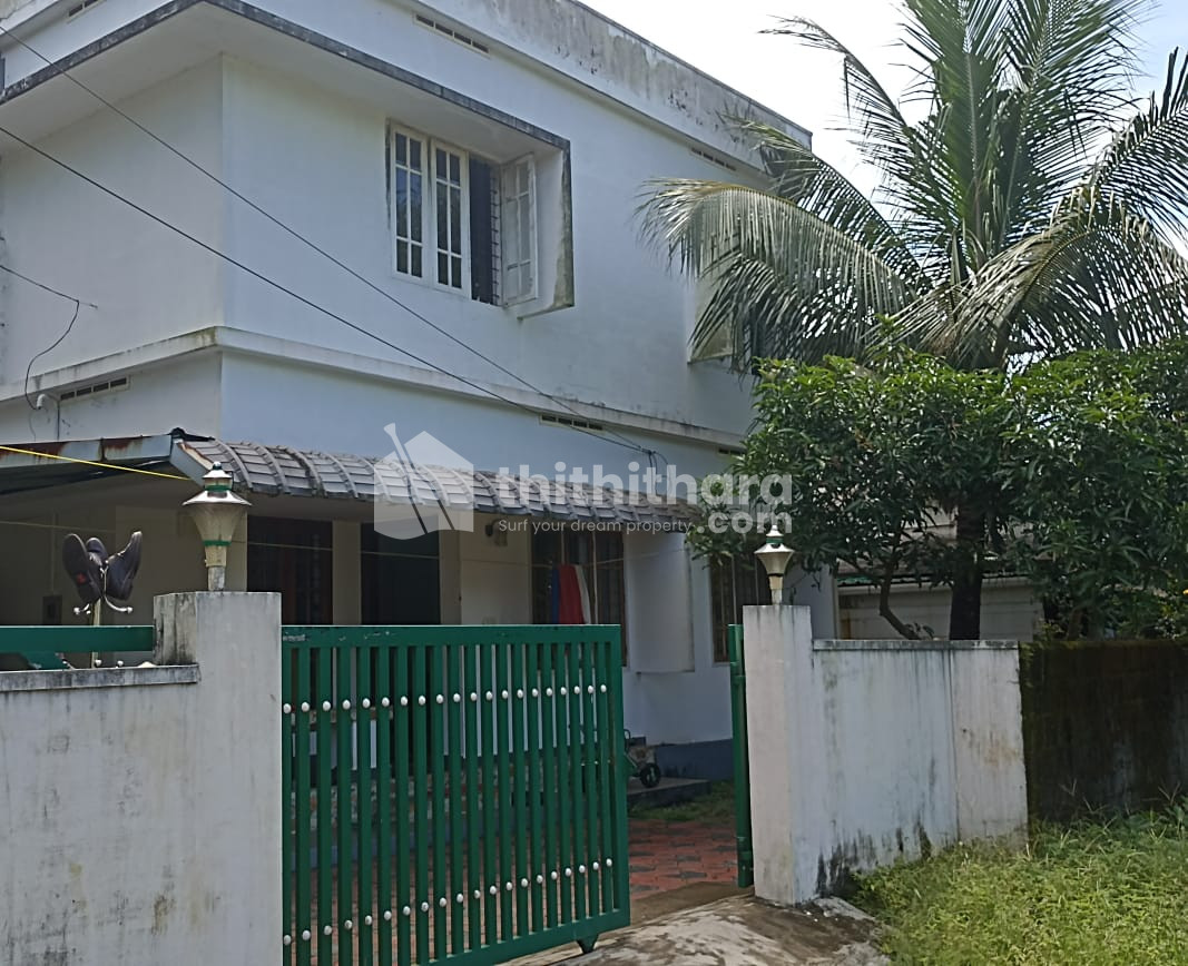 2 BHK residential house for sale at Aluva Ernakulam