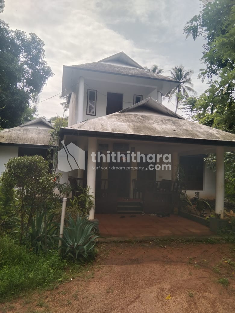 3 BHK House for sale at Irinjalakuda Thrissur