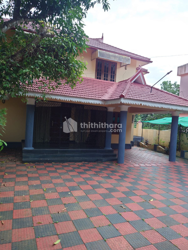3 BHK house for sale at Kumbanad Pathanamthitta
