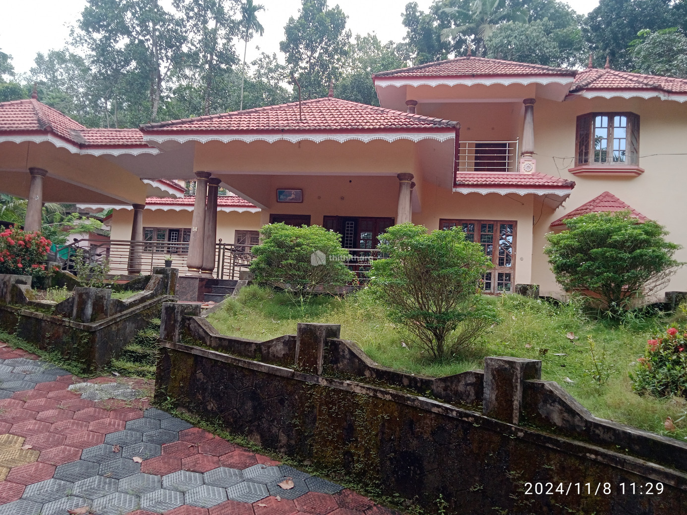 4 BHK Residential house for sale at Adoor Pathanamthitta