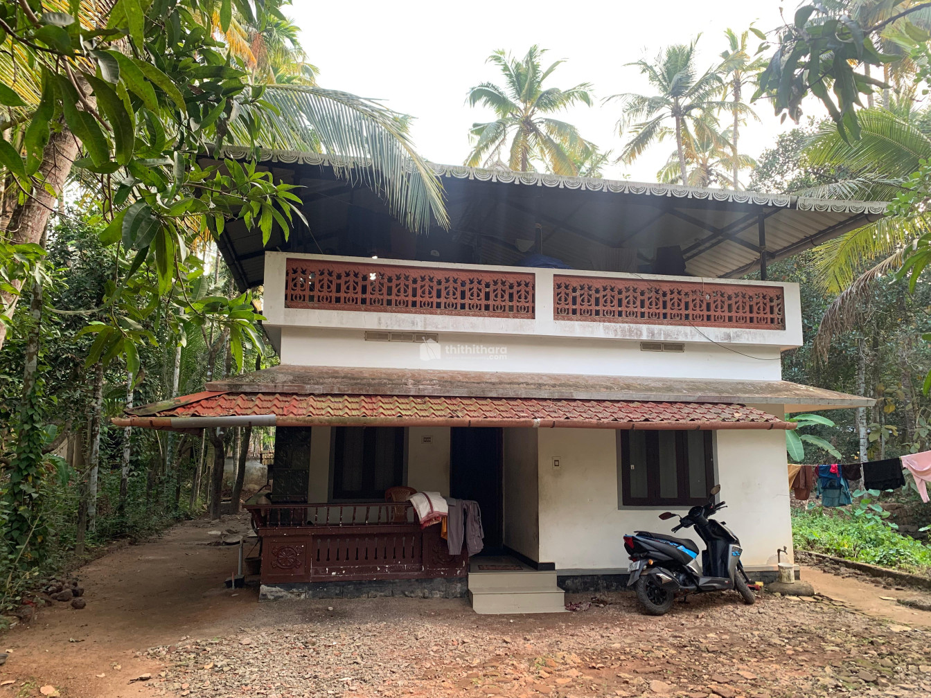 2 BHK Independent House available for Sale in Chavakkad Thrissur