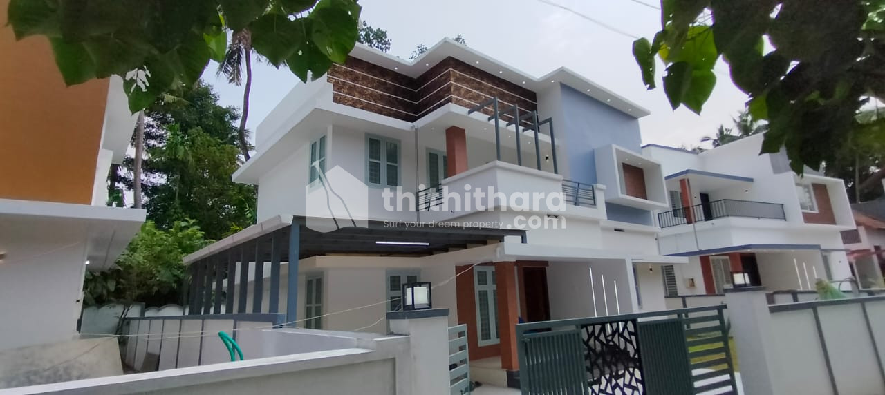  3 BHK Residential Houses for sale in Kuttoor Thrissur