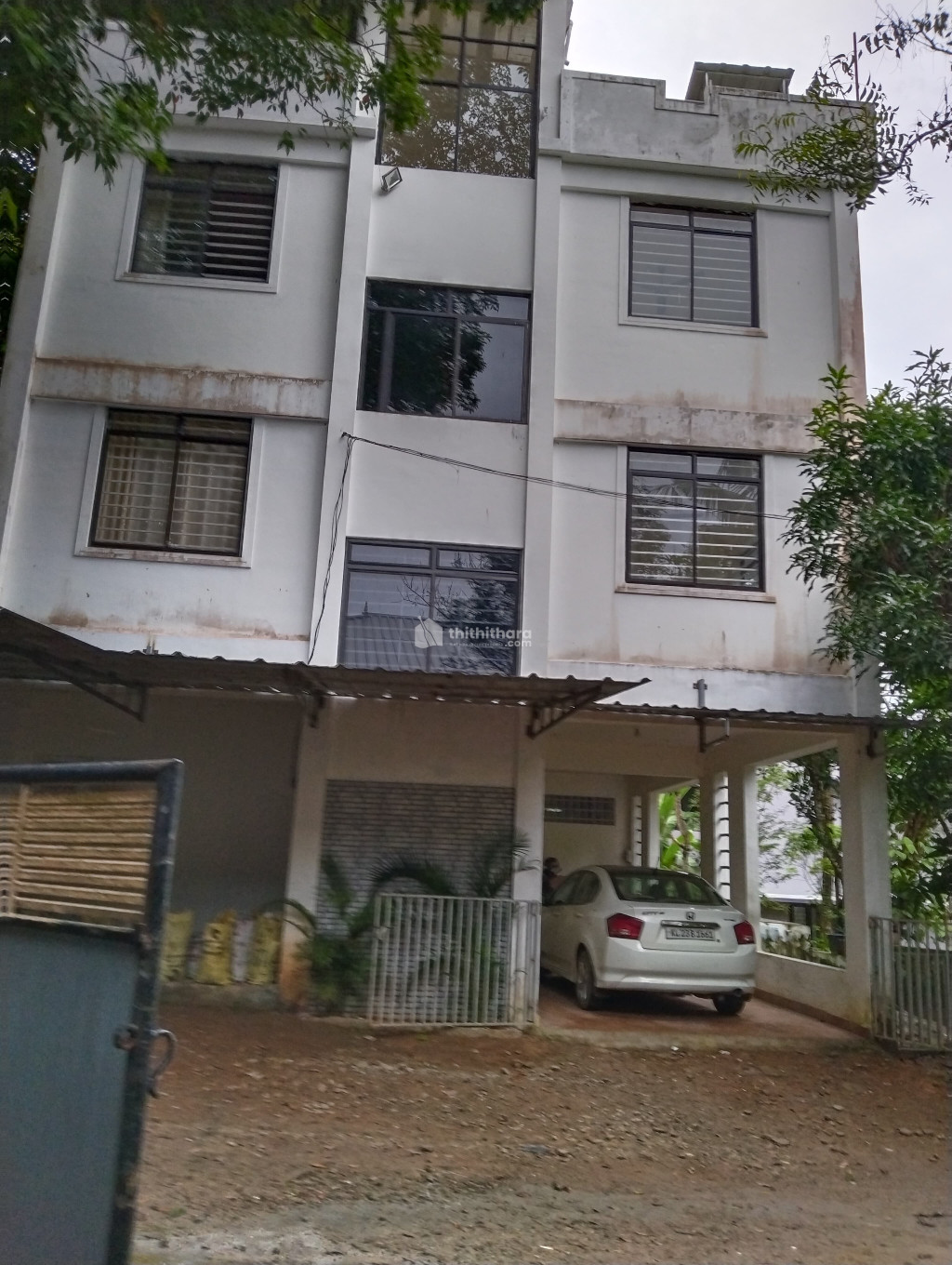 4 BHK Flat For Sale In Nilamel Kollam