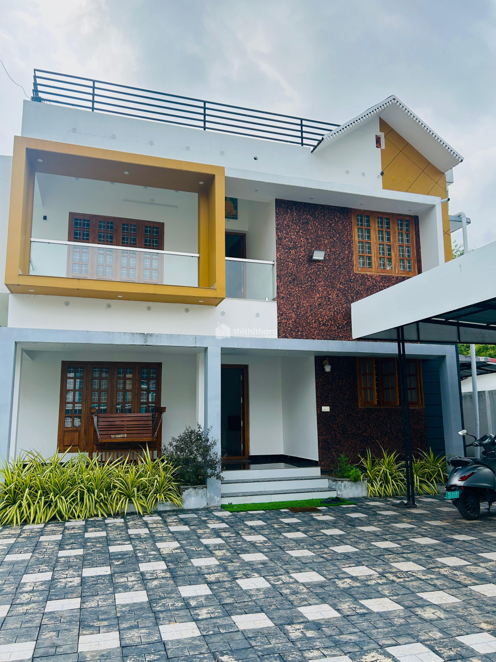 4 BHK Independent house for sale in Kalath Alappuzha 